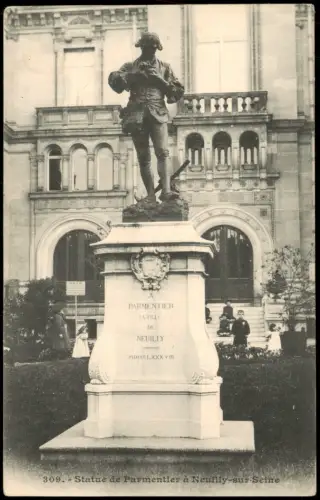 CPA Neuilly-sur-Seine Statue de Parmentier 1912