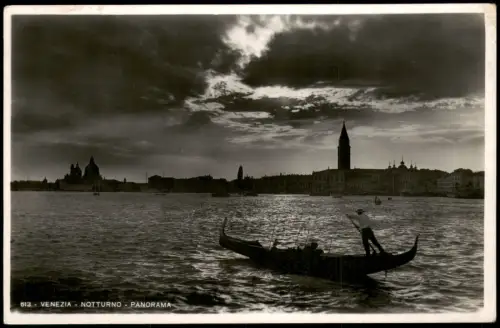 Venedig Venezia Gondel bei Mondschein vor der Stadt Fotokarte 1930
