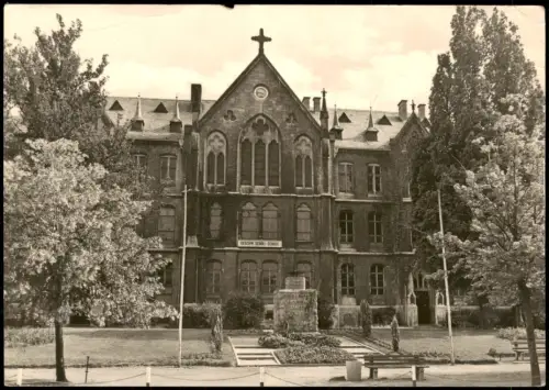 Sondershausen Geschwister-Scholl-Schule und VdN Ehrenmal zur DDR-Zeit 1968