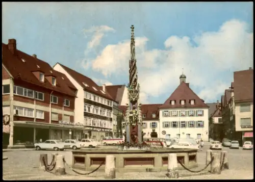 Ulm a. d. Donau Brunnen Geschäfte alte Autos Auto-Parkplatz 1960