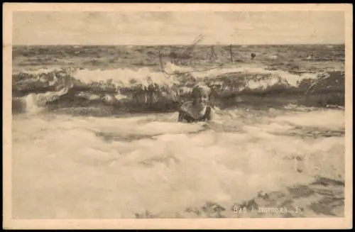 Hornbæk Frau badet in Wellen, Bad in der See Hornbæk Dänemark 1910