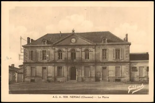 CPA Nersac La Mairie NERSAC (Charente) 1910