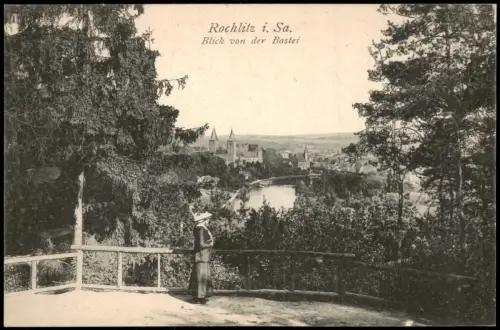 Ansichtskarte Rochlitz Frau auf der Bastei - Stadtblick 1913