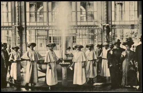 Postcard Karlsbad Karlovy Vary Sprudel Frauen 1913