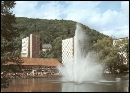 Ansichtskarte Suhl Stadtzentrum mit Waffenmuseum zur DDR-Zeit 1986