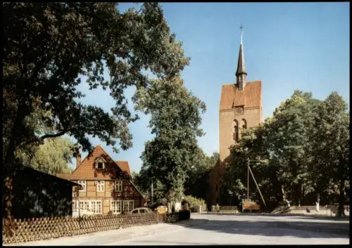 Ansichtskarte Bispingen Ortsansicht, Straßen-Partie a.d. Kirche 1970