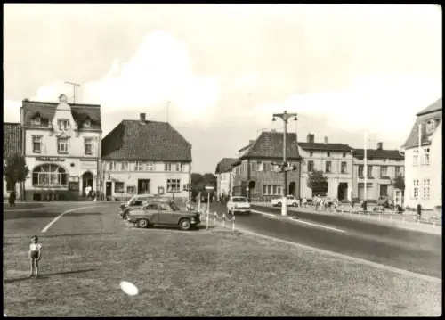 Ansichtskarte Neubukow Marktplatz Autos Kr. Bad Doberan 1980