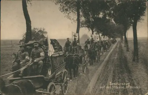 CPA Benoite-Vaux Sanitätszugauf der Strasse WK1 Militaria 1917