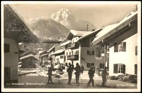 Ansichtskarte Mittenwald Mittenwald mit Wettersteinspitze im Winter 1941