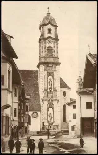 Mittenwald Pfarrkirche St. Peter und Paul mit Straßenansicht und Kindern 1915
