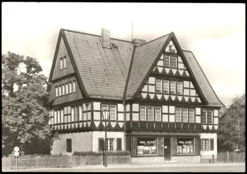 Ansichtskarte Ilsenburg (Harz) Partie an der Apotheke zur DDR-Zeit 1981/1980
