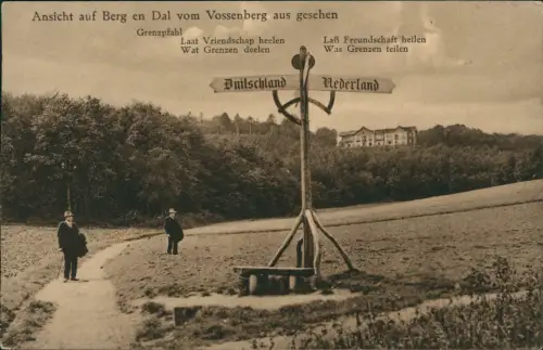 Postkaart Berg en Dal Berg en Dal Grenze D-NL 1937  gel Stempel Cleve