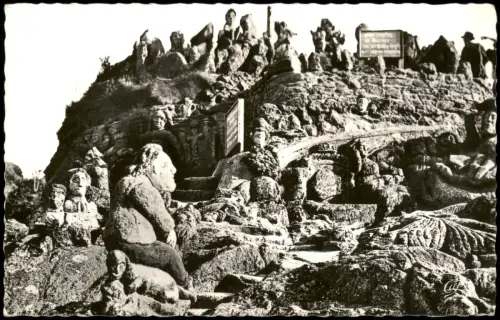 CPA Rothéneuf-Saint-Malo Les Rochers sculptés 1950