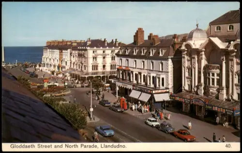 Llandudno (Wales) Straßenansicht mit Palladium Theatre und Post Office 1970