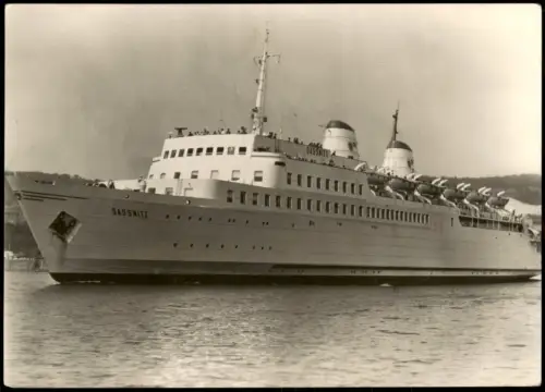 Ansichtskarte  Eisenbahnfahrschiff der Deutschen MS SASSNITZ - Schiff 1966