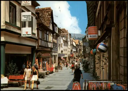 Haardt Neustadt Weinstraße  eschäfte Fußgängerzone belebt  Leute beim  1970