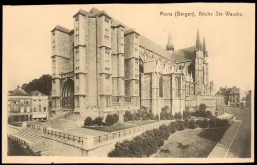 Postkaart Bergen Mons (Mont) Stiftskirche Sainte-Waudru 1915