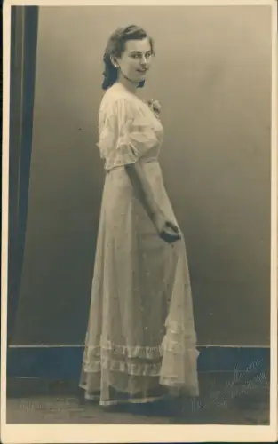 Ansichtskarte  Menschen Soziales Leben schöbe Frau im Hochzeitskleid 1934