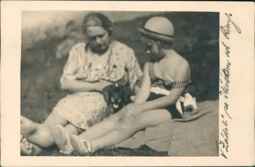 Ansichtskarte  Frau mit Kind auf Wiese Chrast bei Chrudim 1924