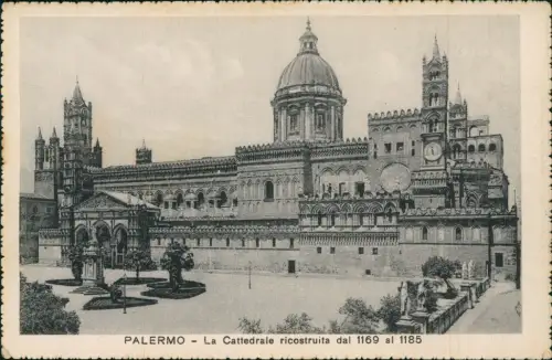 Palermo Palermo (Palermu) La Cattedrale ricostruita dal 1169 al 1185 1928
