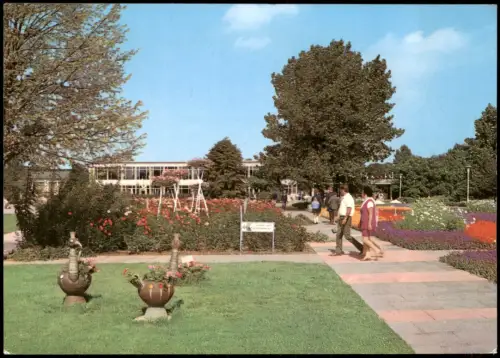 Ansichtskarte Erfurt Blumenrabatten und Keramikskulpturen auf der IGA 1978