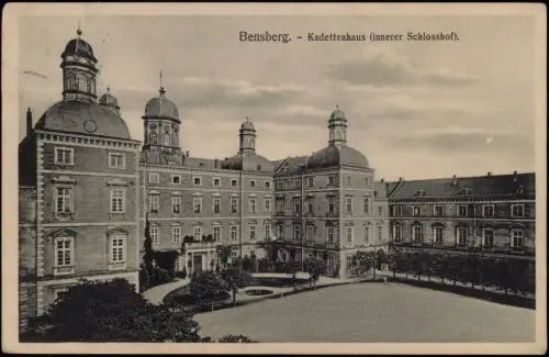 Bensberg-Bergisch Gladbach Kadettenhaus (innerer Schlosshof). 1918