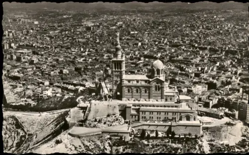 CPA Marseille Basilique Notre-Dame de la Garde 1959