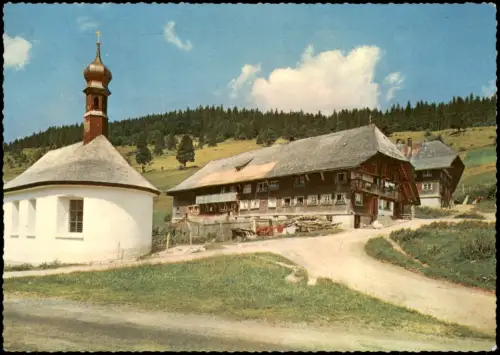 Ansichtskarte Aeule-Schluchsee Kapelle und Schwarzwaldhaus 1960