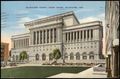 Postcard Milwaukee Milwaukee County Court House 1939