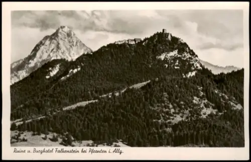 Pfronten (Allgäu) Ruine und Burghotel Falkenstein mit Säuling 1955