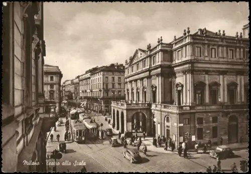 Mailand Milano Straßen Partie am Scala Theater, Tram Straßenbahn Auto Verkehr 1956