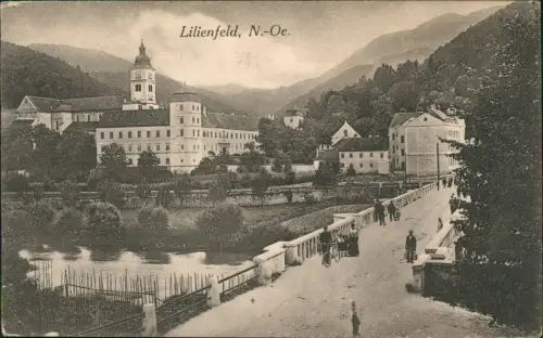 Ansichtskarte Lilienfeld Stadtpartie - Straße 1913