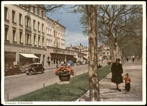 Ansichtskarte Wiesbaden Wilhelmstraße mit Straßenverkehr und Passanten 1960