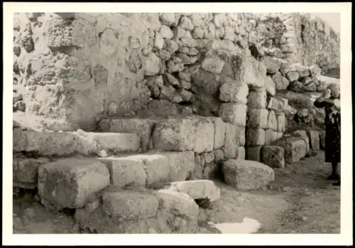 Bethanien-Al-Eizariya בית עניה Al-Izzariya/אלעיזריה Grab des Lazarus 1950