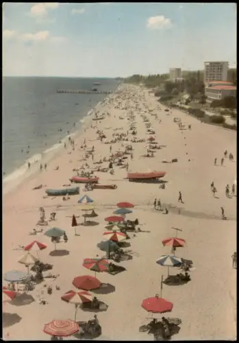 Goldstrand Slatni pjasazi Златни пясъци Belebter Badestrand Sonnenschirmen 1965