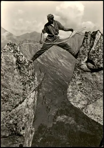 Ansichtskarte .Graubünden Bergführer Ph. Wieland am Spazza Calderas 1940
