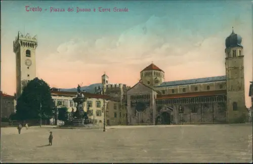 Cartolina Trient Trento Trento Piazza del Duomo è Torre Grande 1912