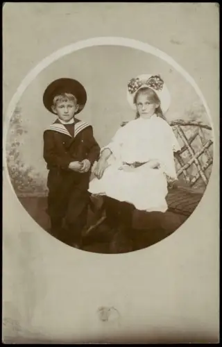 Fotokunst Menschen Soziales Leben Atelier-Foto Kinder (Ost-Europa) 1910