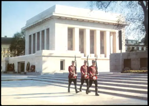 Postcard Sofia София Das Mausoleum von Georgi Dimitroff 1980