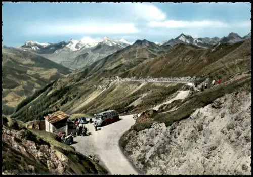 .Trentino-Südtirol Jaufenpass mit Gebirgspanorama und Reisebus 1955