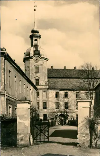 Ansichtskarte Lieberose Schloss Eingang Berufsschule mit Turm 1963