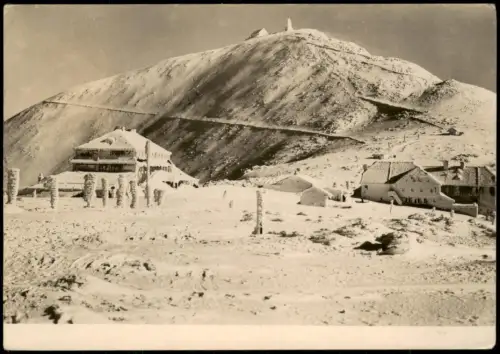Postcard Krummhübel Karpacz Schneekoppe (Sněžka) im Winter 1957