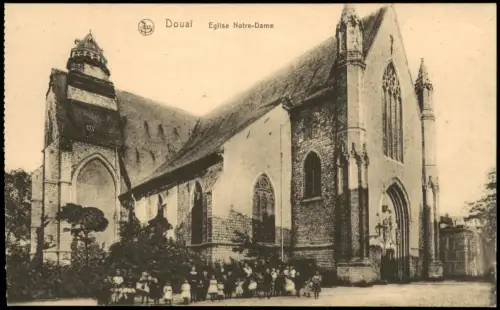 CPA Douai Dowaai Eglise Notre-Dame 1910