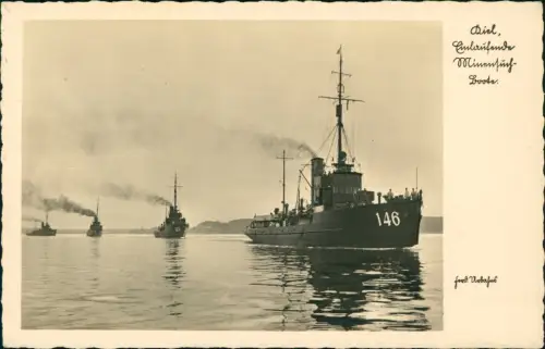 Ansichtskarte  Schiff Kriegsschiff Marine einlaufende Minensuchboote 1933