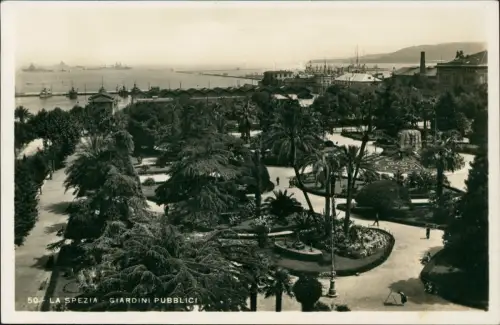 Cartolina La Spezia Giardini Pubblici 1938