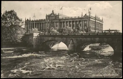 Postcard Stockholm Riksdagshuset mit Riksbron 1930