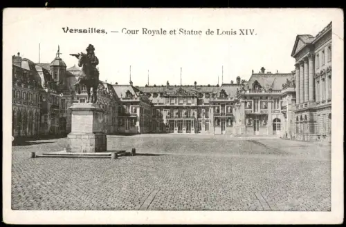 CPA Versailles Cour Royale und Reiterstatue Ludwigs XIV. 1910