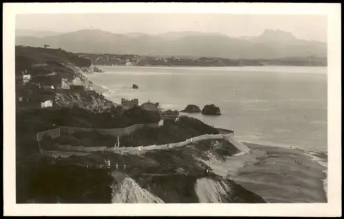CPA Biarritz Miarritze Küstenlandschaft mit Pyrenäenblick 1943