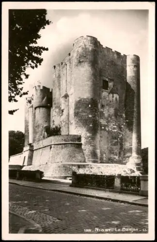 CPA Niort Le Donjon 1940