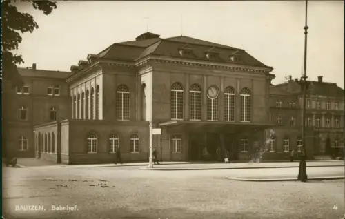 Ansichtskarte Bautzen Budyšin Partie am Bahnhof - Fotokarte 1930